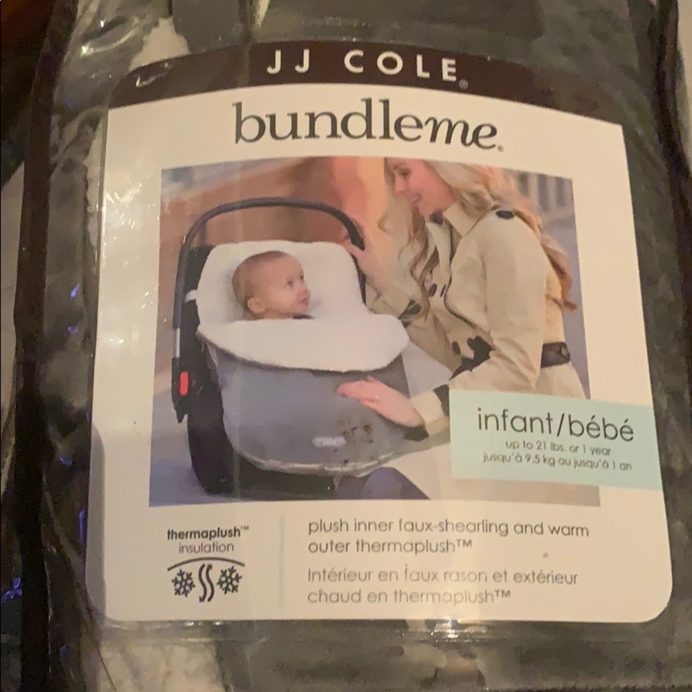 Plush inner and outer thermal for car seat